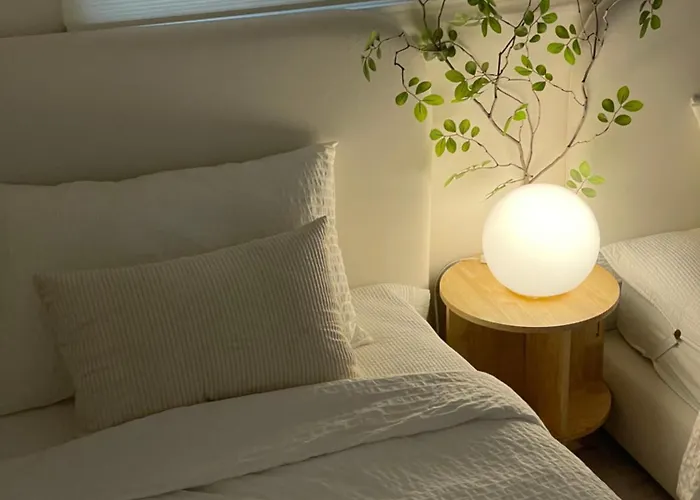 New Center, Hongdae&the Hyundai Apartment Seoul