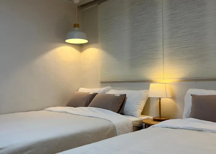 New Center, Hongdae&the Hyundai Apartment Seoul